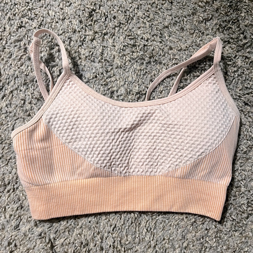 Women’s Sports Bra